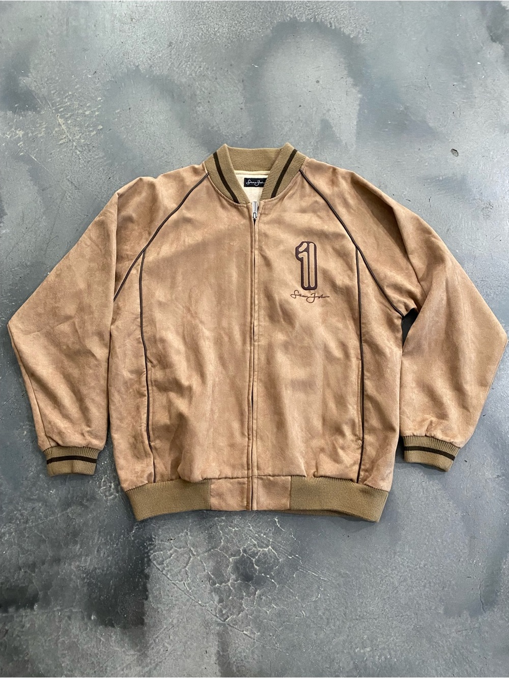 Vintage Sean John Faux Suede Bomber Jacket Style Sz L Men’s 
(May A-1)